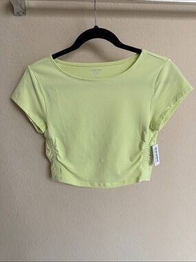 NWT Old Navy active powerchill Neon Lime Cropped Ruched-Side Top S